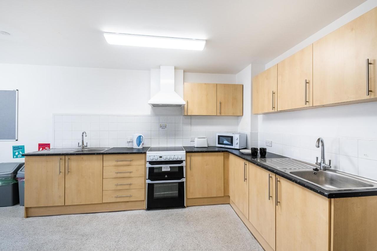 Hoo 1 Night Free Comfortable Ensuite Rooms, Gillingham - Sk מראה חיצוני תמונה