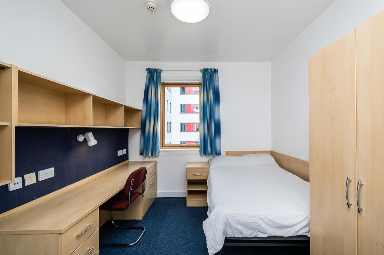 Hoo 1 Night Free Comfortable Ensuite Rooms, Gillingham - Sk מראה חיצוני תמונה