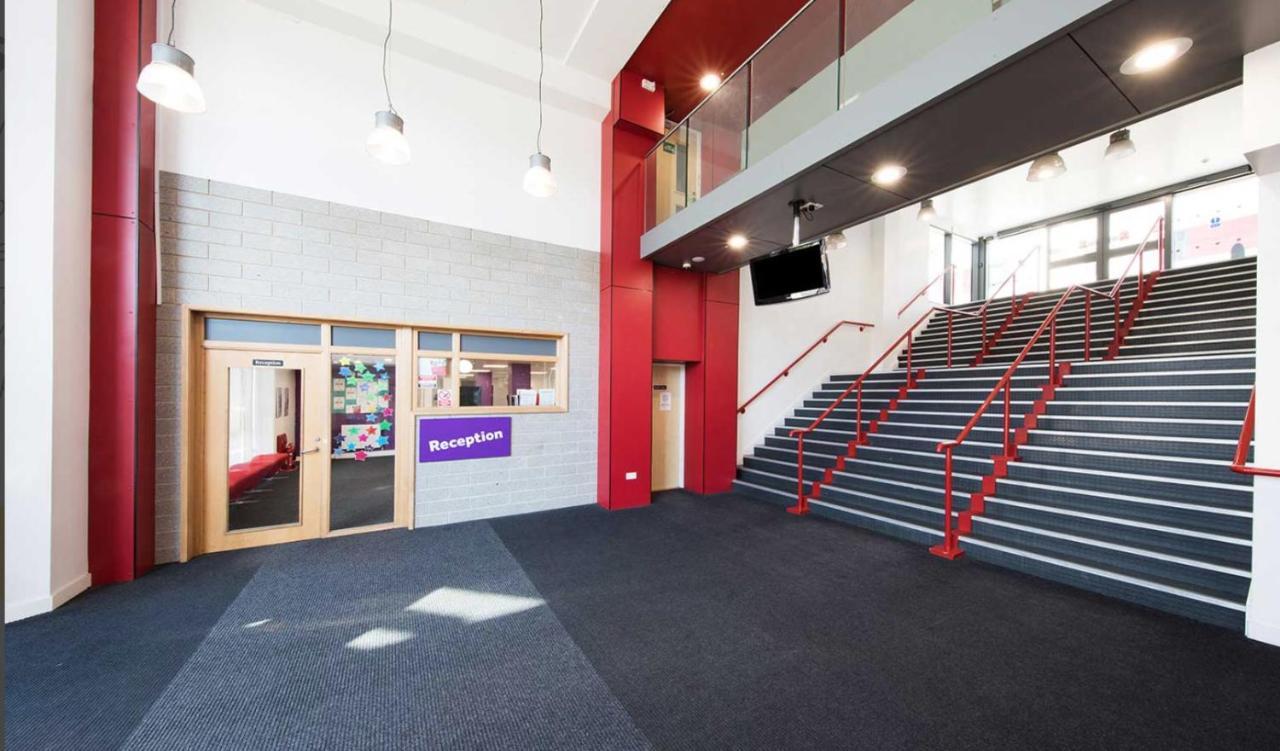 Hoo 1 Night Free Comfortable Ensuite Rooms, Gillingham - Sk מראה חיצוני תמונה