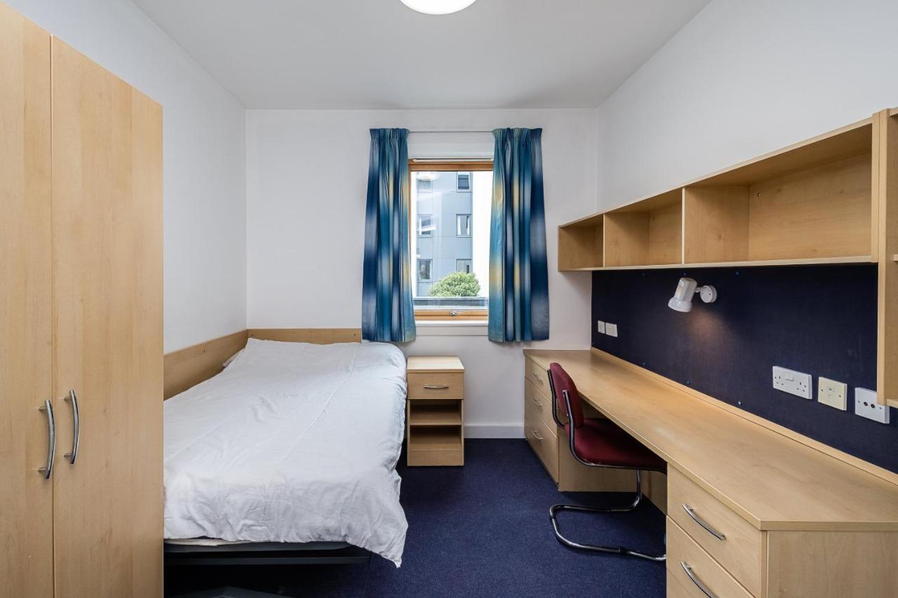 Hoo 1 Night Free Comfortable Ensuite Rooms, Gillingham - Sk מראה חיצוני תמונה